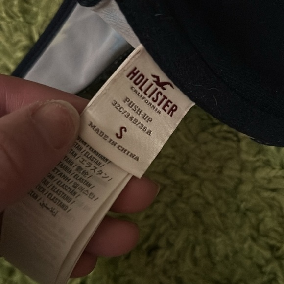 Hollister Logo Print Bikini - Picture 5 of 7